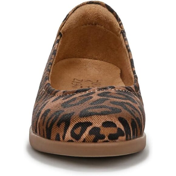 Naturalizer Women's Cheetah Closed Rounded Toe Slip on Flexy Ballet Flat Shoes - Picture 2 of 9